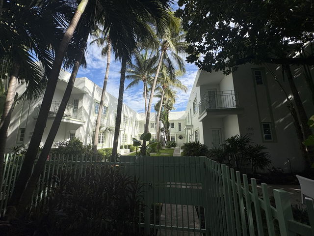 Arcadia Condo of Miami Beach photo 2